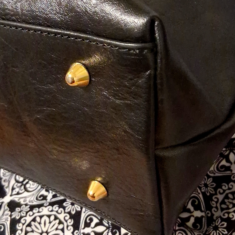Anna Paola Black Leather Tote Bag - Picture 7 of 16